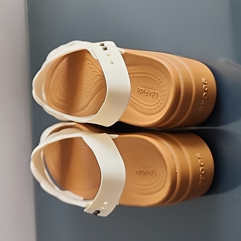 Women's Cream Sandals - Picture 3 of 6